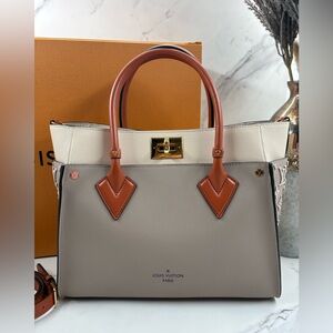 🔥Louis Vuitton•On My Side Tuffetage Bag